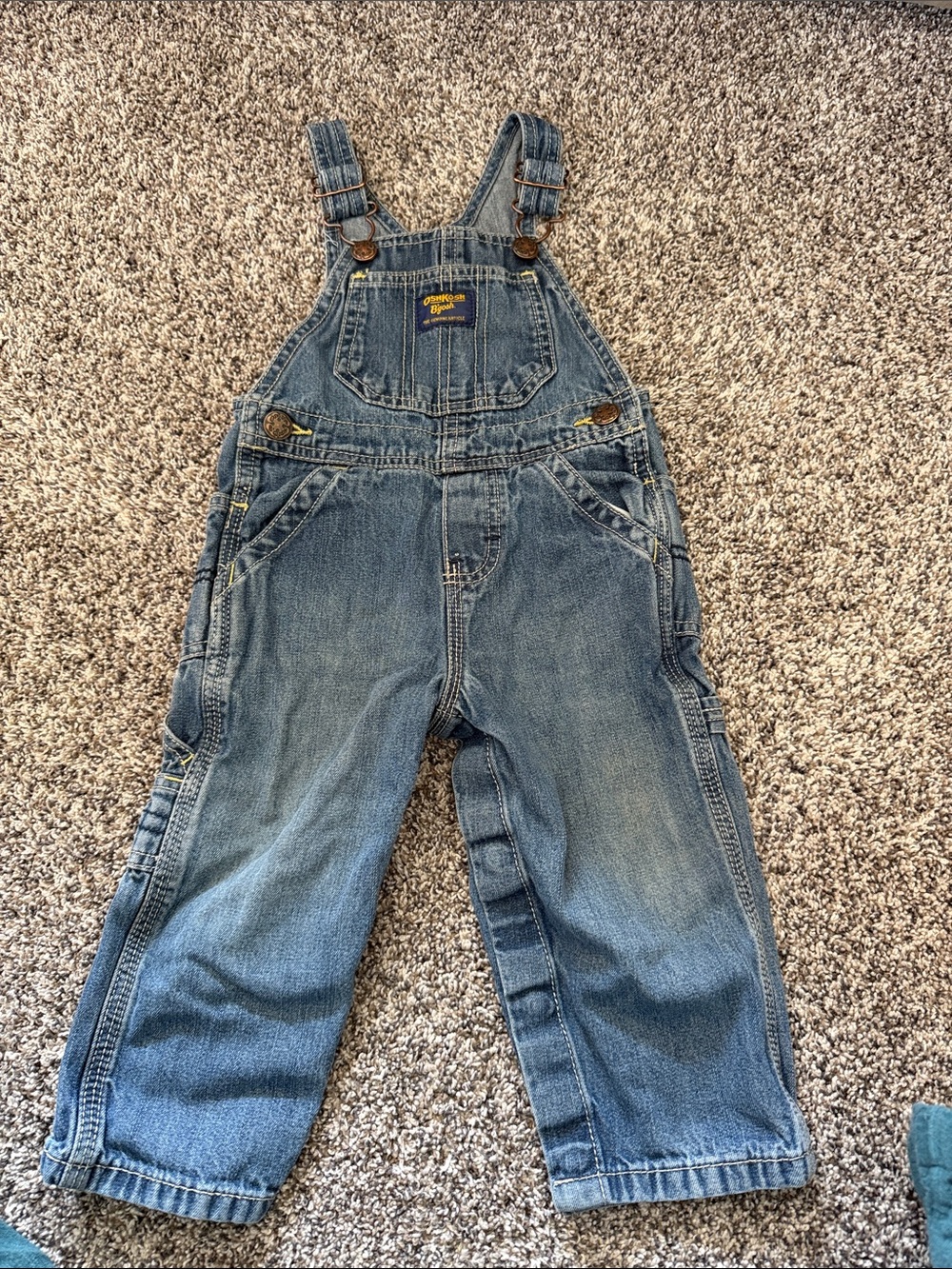 Vintage Oshkosh b’gosh denim vest back overalls size 18m